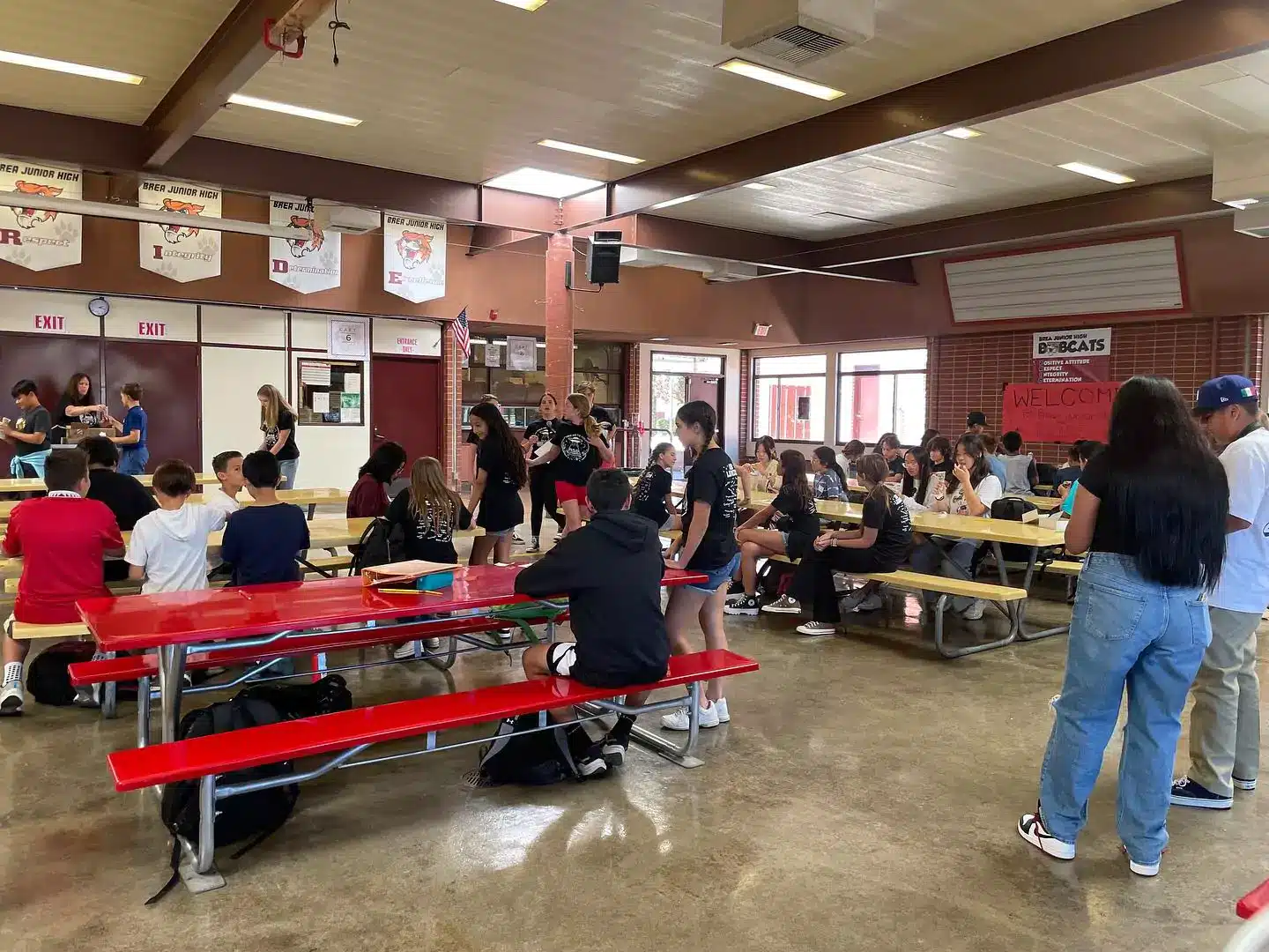 school cafeteria with students eating and socializing at brea junior high school