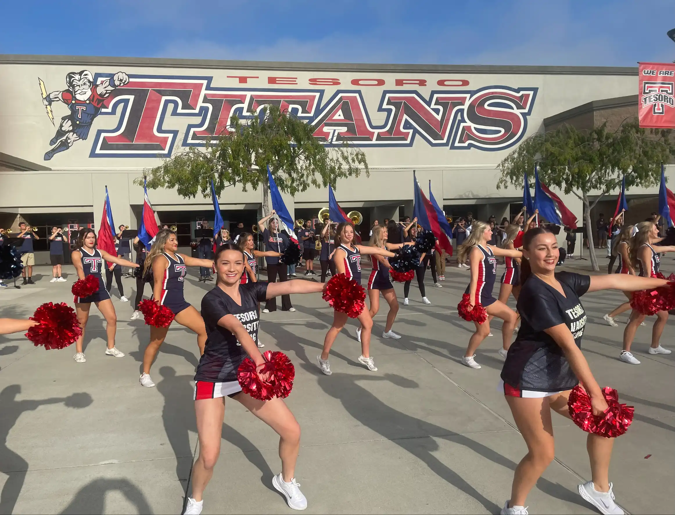 Tesoro High School featured image