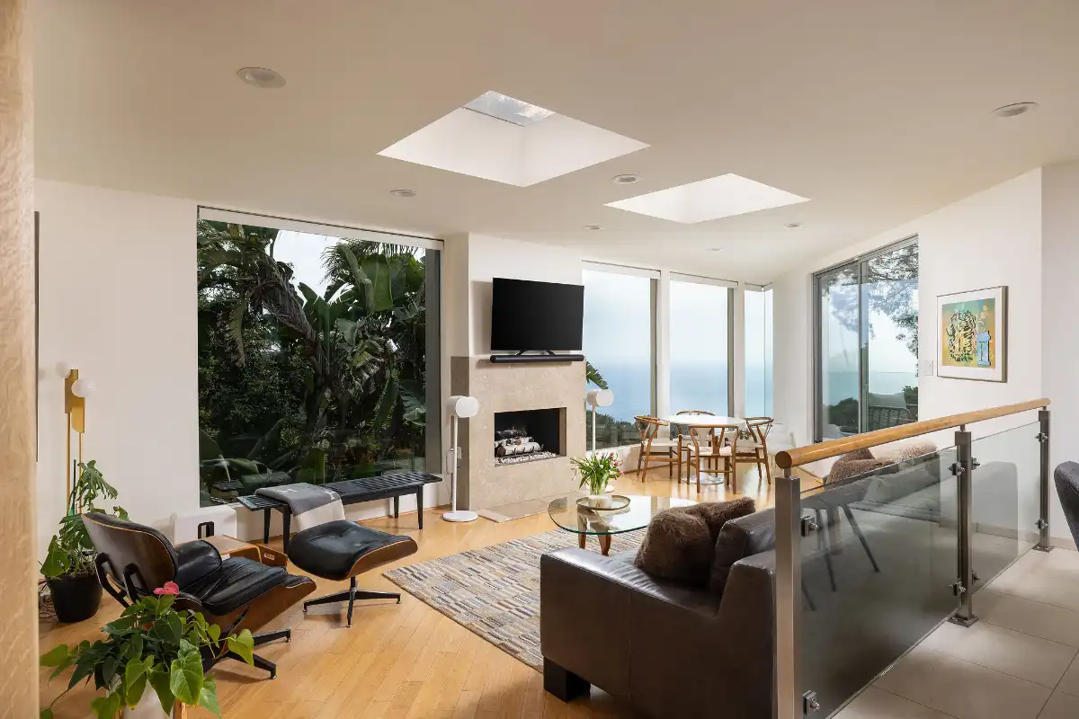 Brad Feldman Group Top Laguna Beach Realtor 865 Balboa Ave web 04