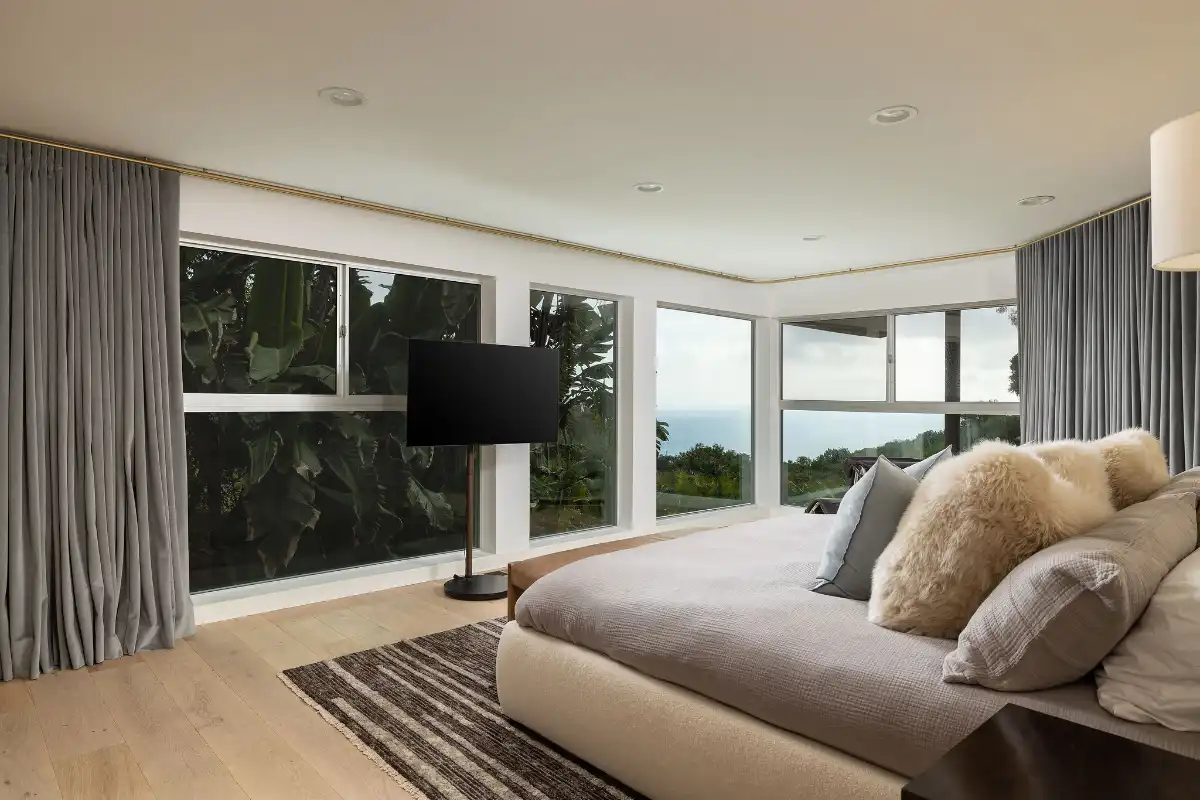Brad Feldman Group Top Laguna Beach Realtor 865 Balboa Ave web 11