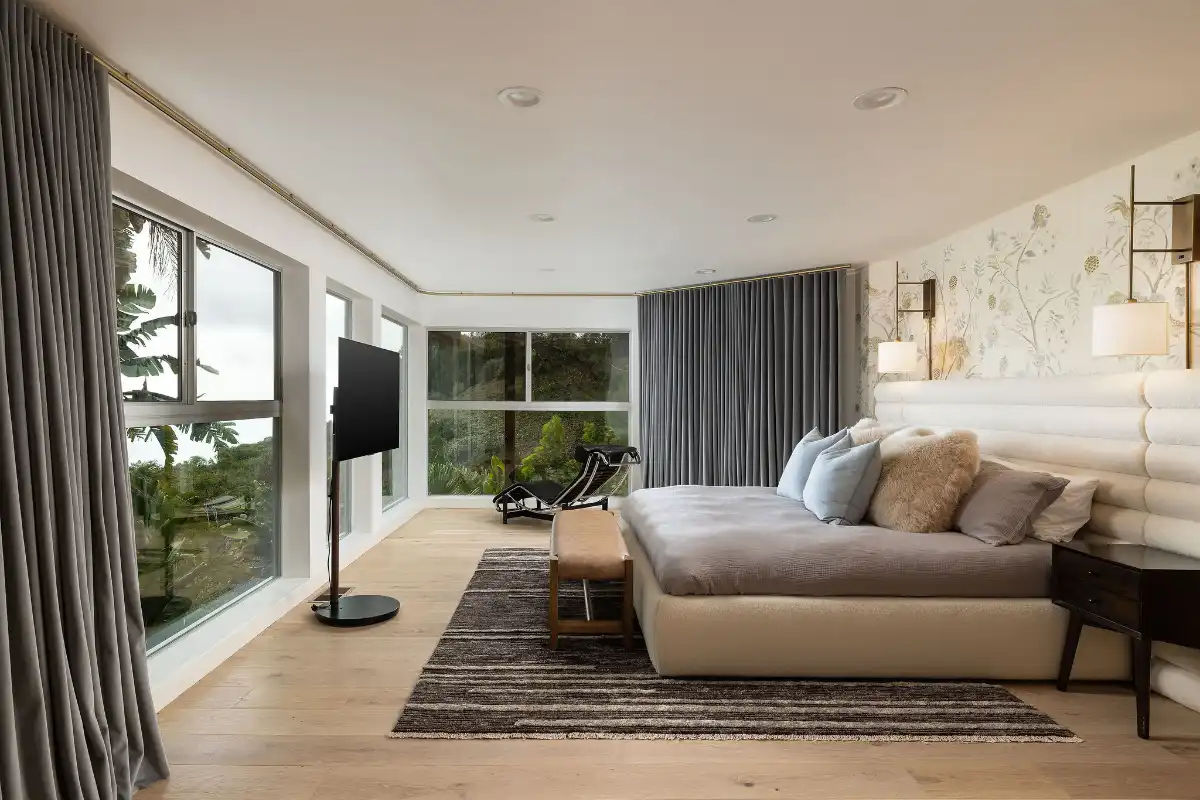 Brad Feldman Group Top Laguna Beach Realtor 865 Balboa Ave web 12