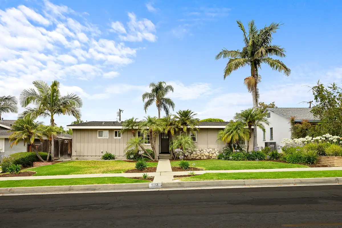 Brad Feldman Group Top Fullerton Realtor 1113 N Raymond Ave web 01