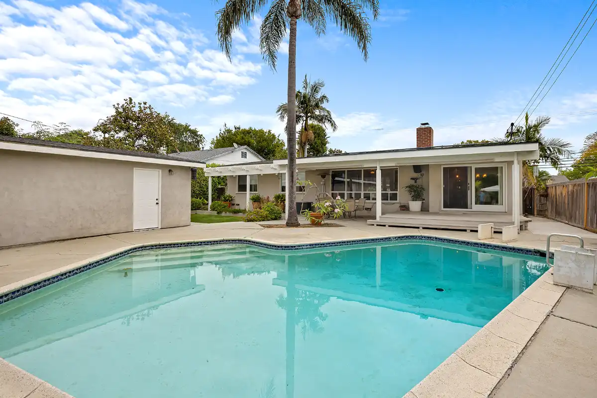 Brad Feldman Group Top Fullerton Realtor 1113 N Raymond Ave web 19