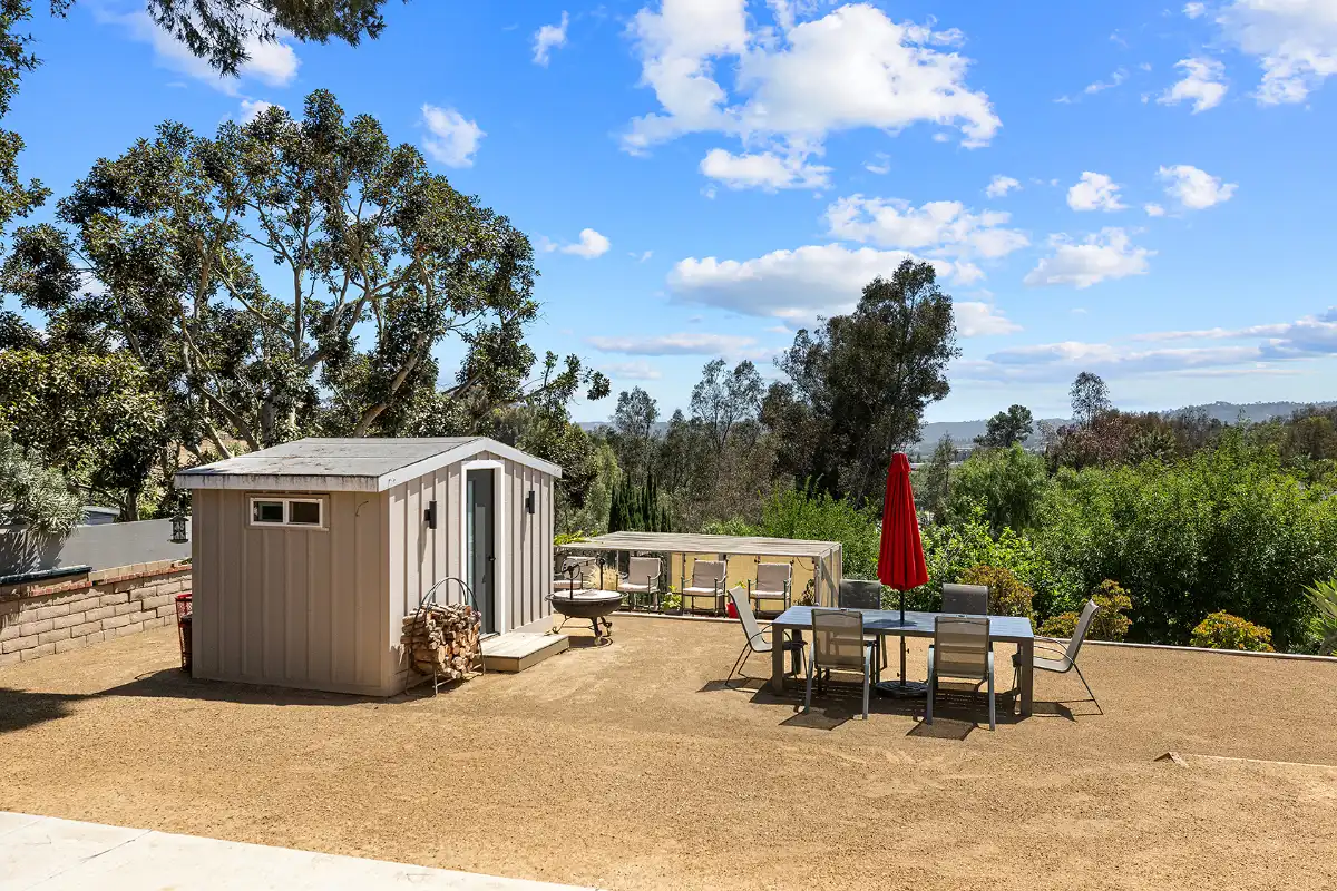 Brad Feldman Group Top Laguna Hills Realtor 24852 Buckboard Ln web 28