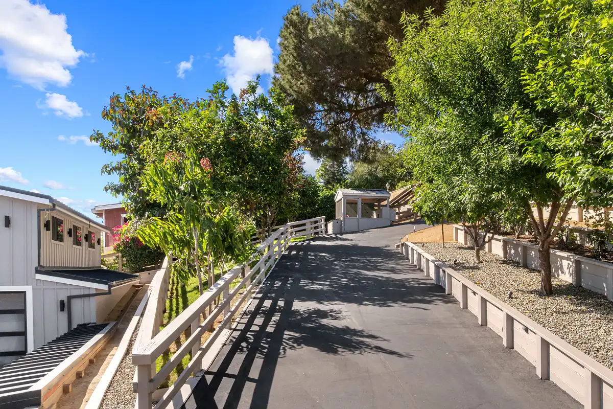 Brad Feldman Group Top Laguna Hills Realtor 24852 Buckboard Ln web 43