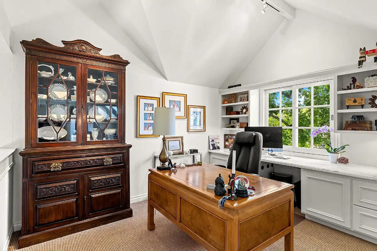 Brad Feldman Group Top Laguna Hills Realtor 24992 Buckskin Dr web 24
