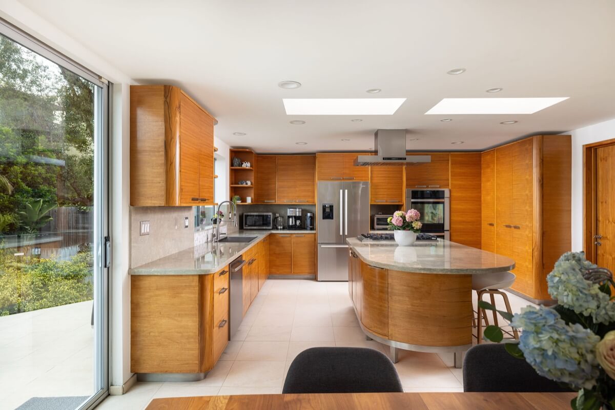 Brad Feldman Group Top Laguna Beach Realtor 865 Balboa Ave 10