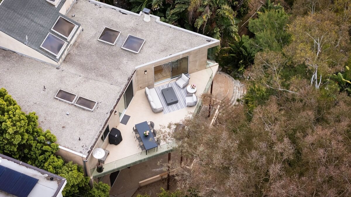 Brad Feldman Group Top Laguna Beach Realtor 865 Balboa Ave 56