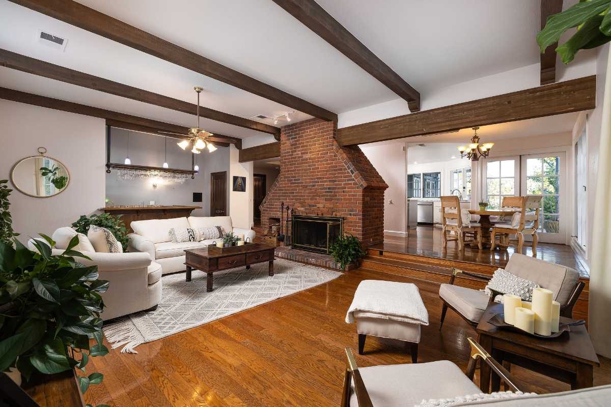 Brad Feldman Group Top San Juan Capistrano Realtor 31681 Peppertree Bend web 12