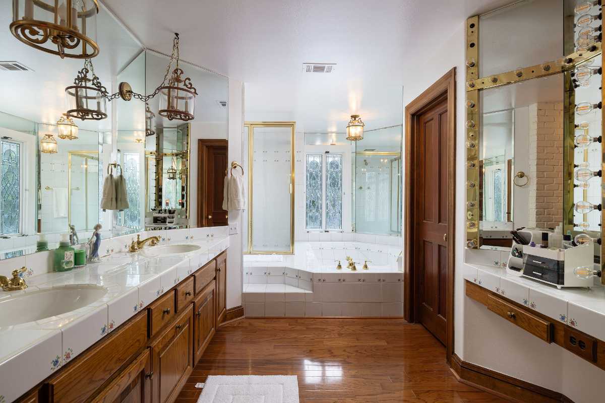 Brad Feldman Group Top San Juan Capistrano Realtor 31681 Peppertree Bend web 18