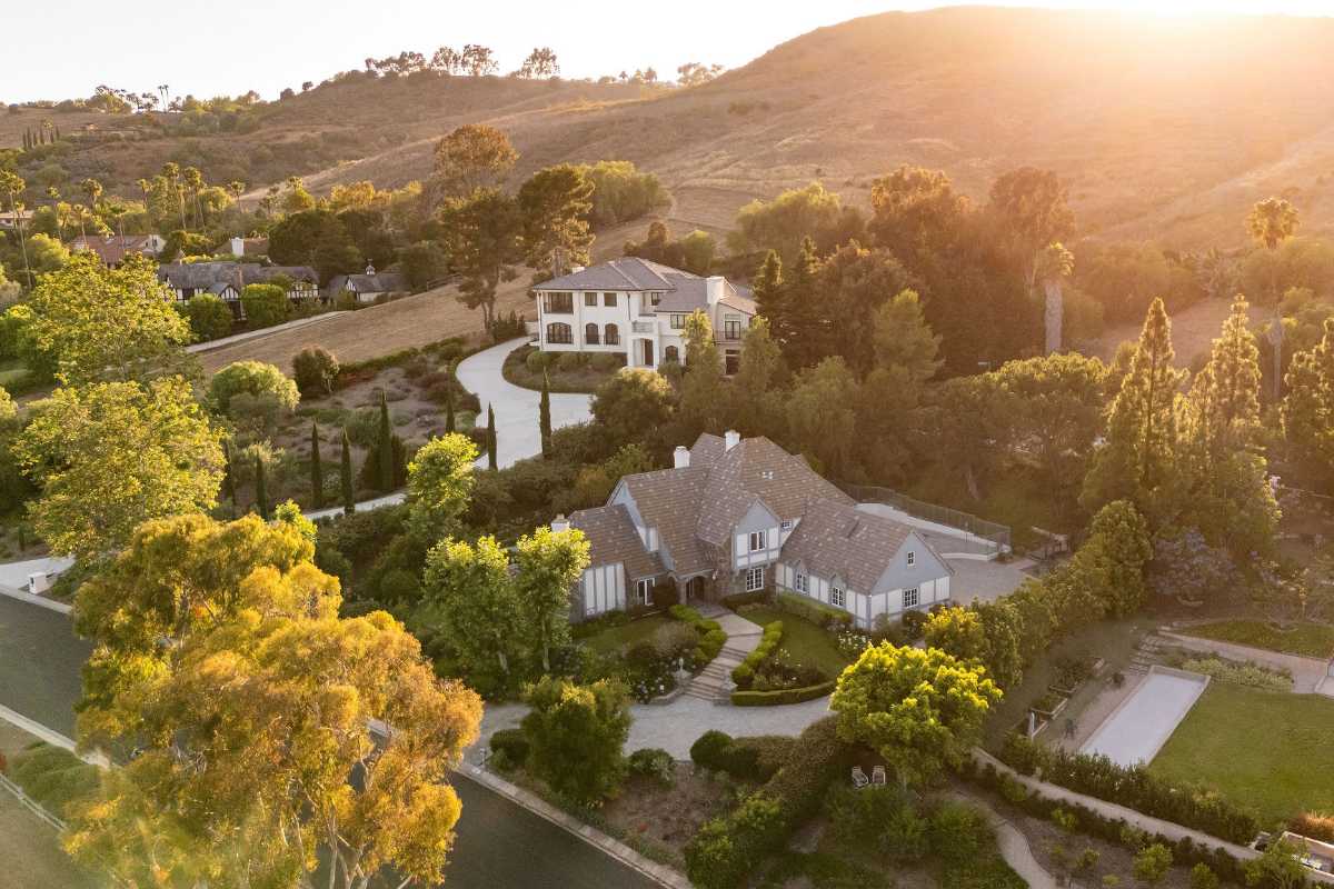 Brad Feldman Group Top San Juan Capistrano Realtor 31681 Peppertree Bend web 23