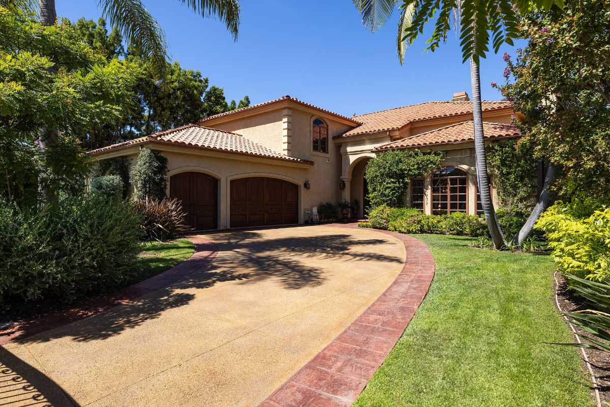 Brad Feldman Group Top Laguna Hills Realtor 25281 Derbyhill Dr web 05