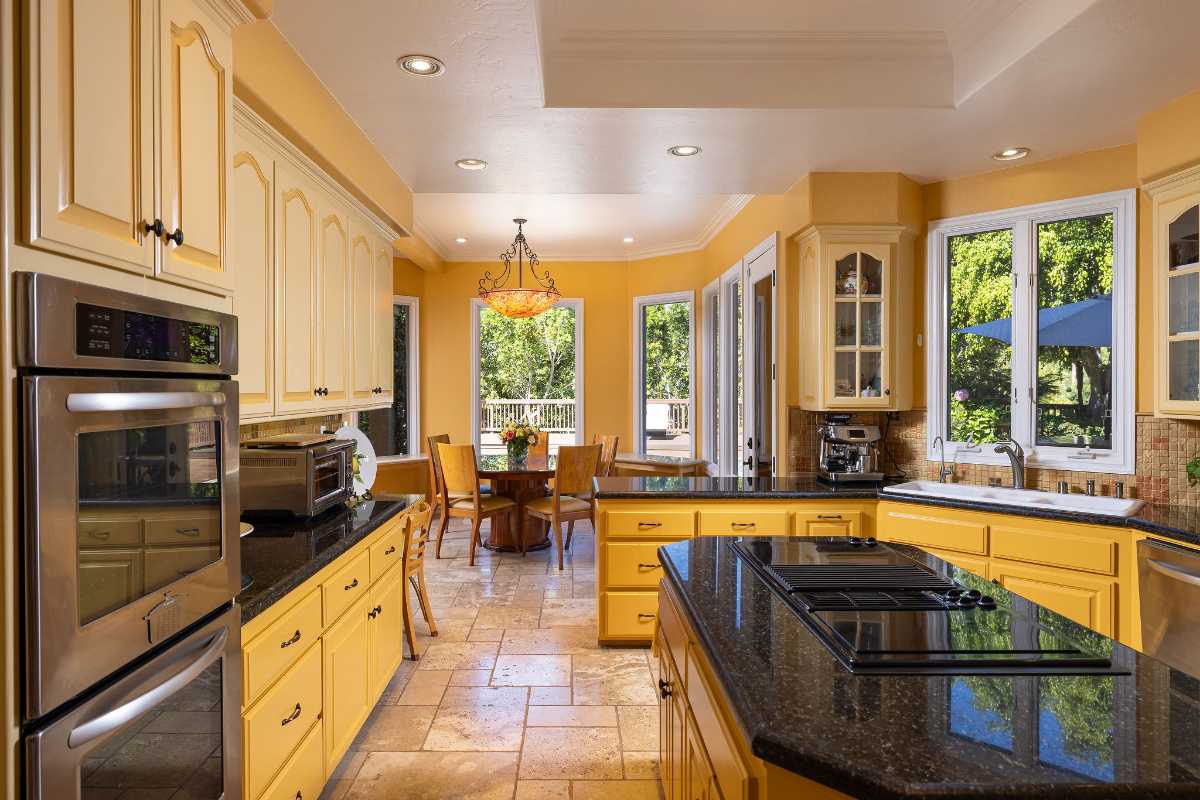 Brad Feldman Group Top Laguna Hills Realtor 25281 Derbyhill Dr web 13