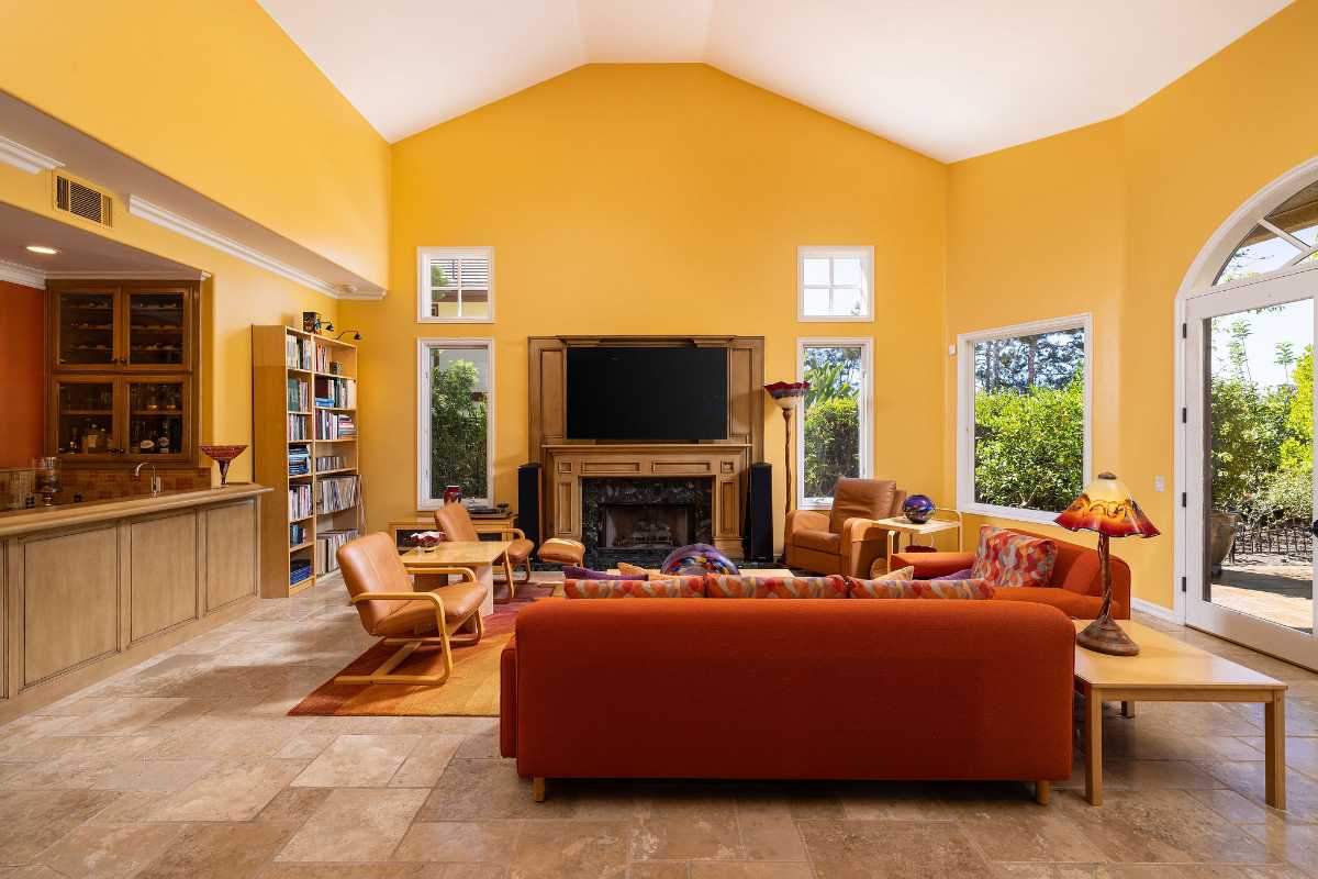 Brad Feldman Group Top Laguna Hills Realtor 25281 Derbyhill Dr web 15