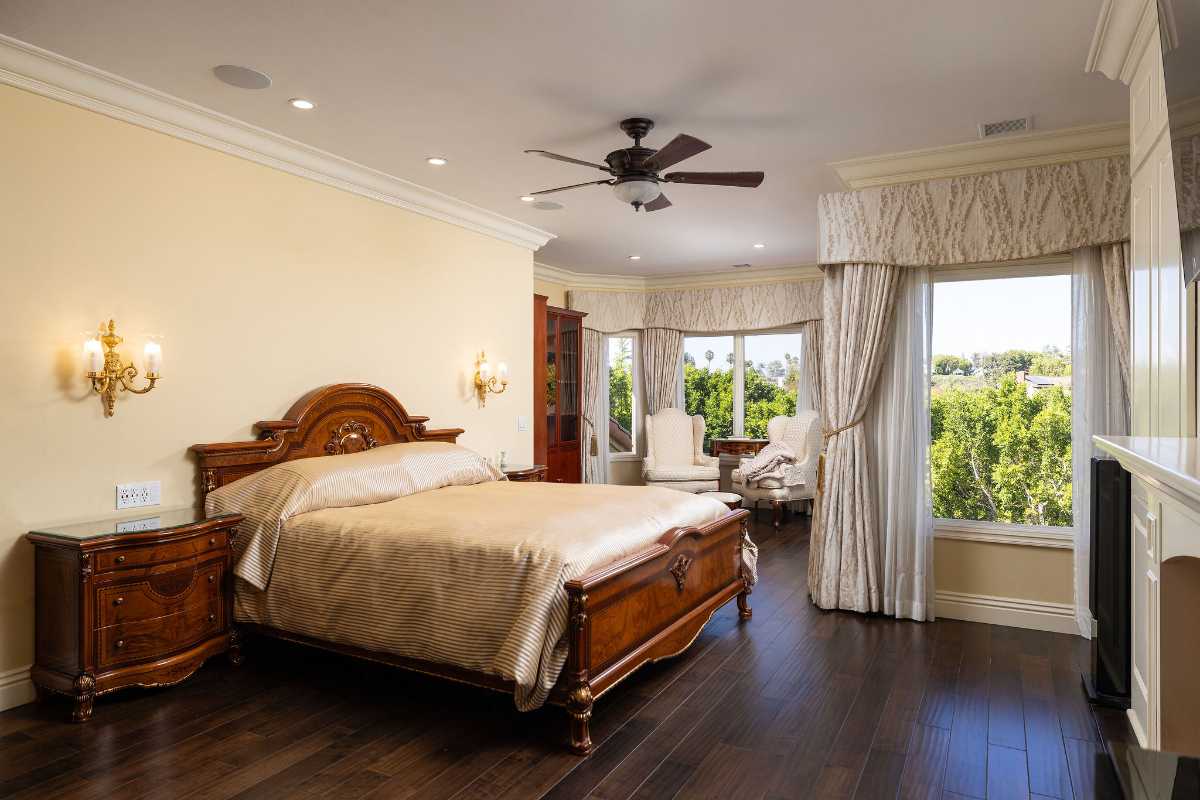 Brad Feldman Group Top Laguna Hills Realtor 25281 Derbyhill Dr web 22