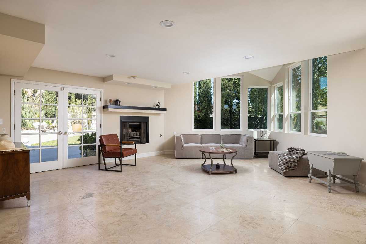 Brad Feldman Group Top Laguna Hills Realtor 25901 Nellie Gail Rd web 09