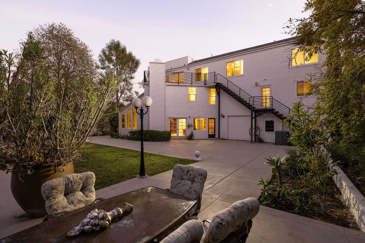 Brad Feldman Group Top Laguna Hills Realtor 25901 Nellie Gail Rd web 24