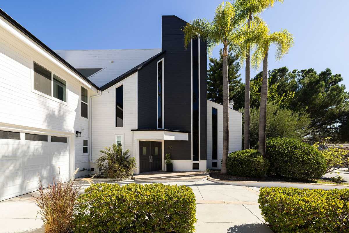 Brad Feldman Group Top Laguna Hills Realtor 25901 Nellie Gail Rd web 26