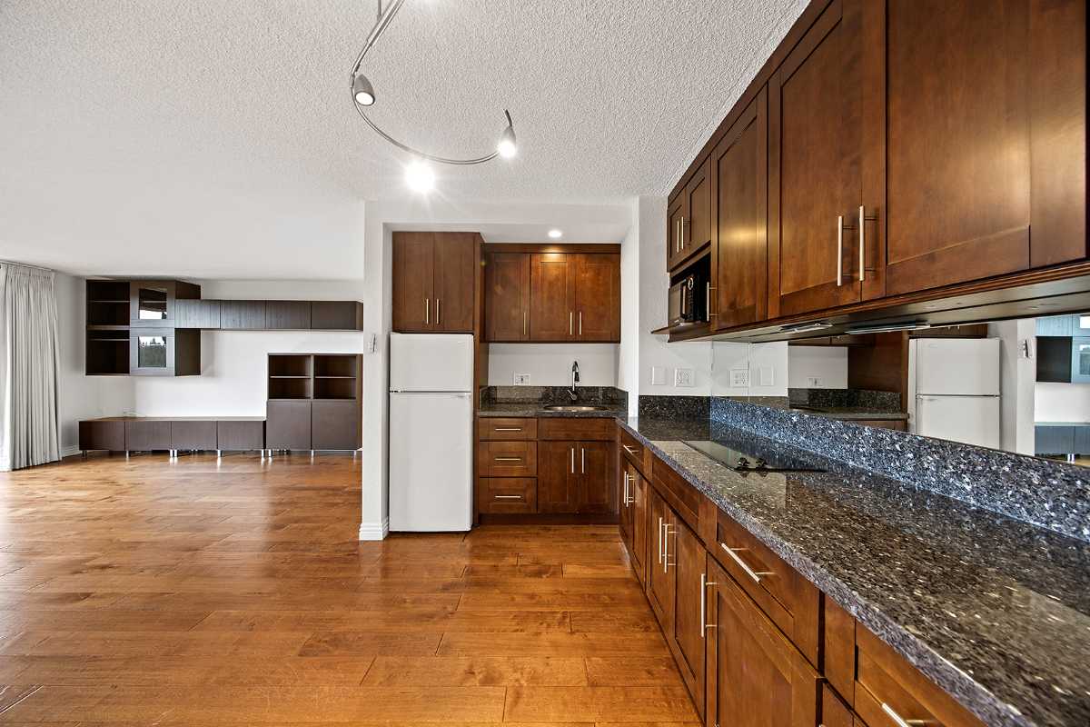 Brad Feldman Group Top Laguna Woods Realtor 24055 Paseo Del Lago Unit 1355 web 03