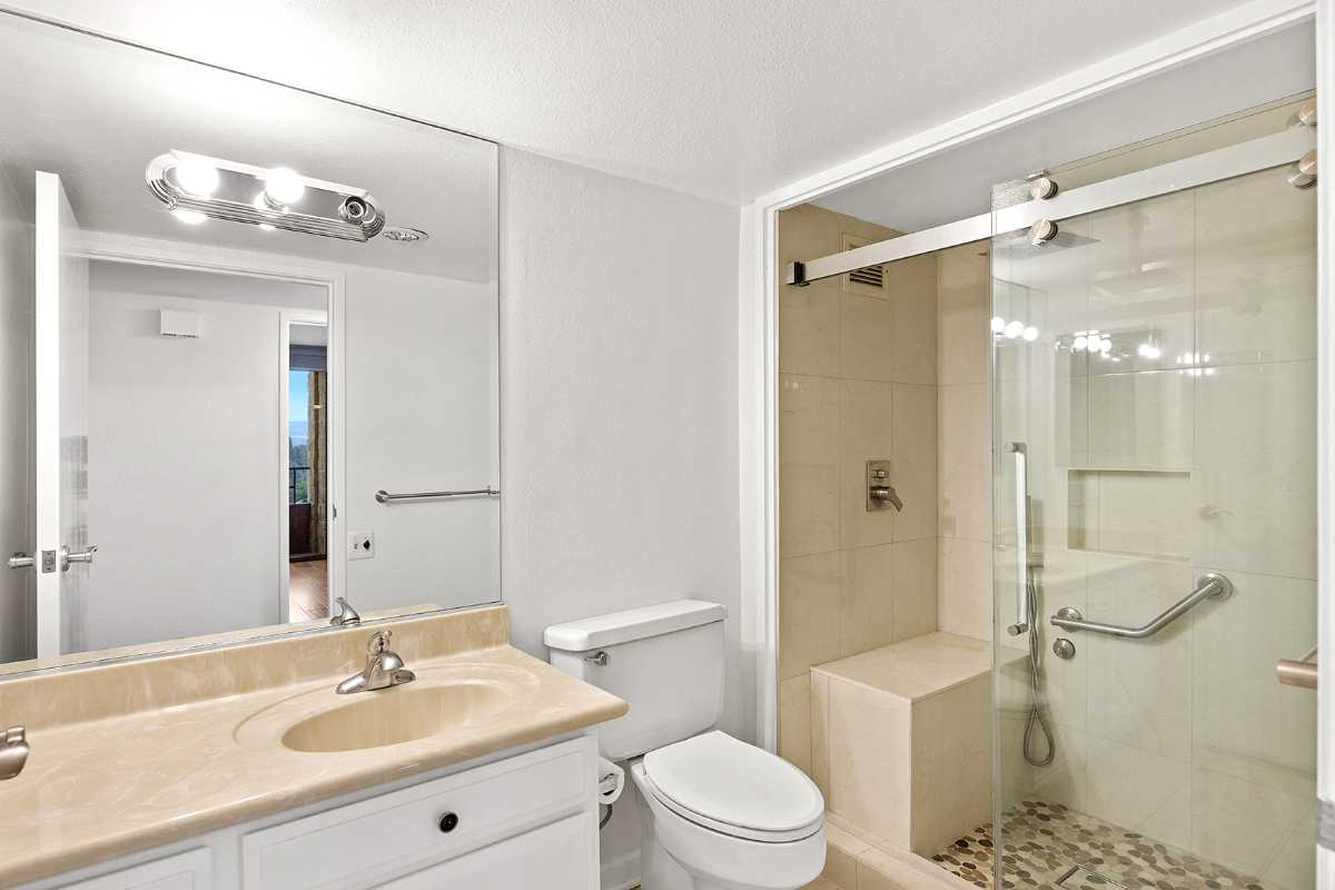 Brad Feldman Group Top Laguna Woods Realtor 24055 Paseo Del Lago Unit 1355 web 07