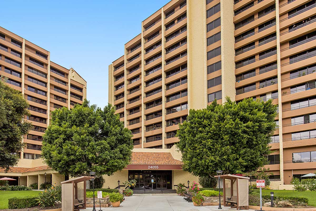 Brad Feldman Group Top Laguna Woods Realtor 24055 Paseo Del Lago Unit 1355 web 11
