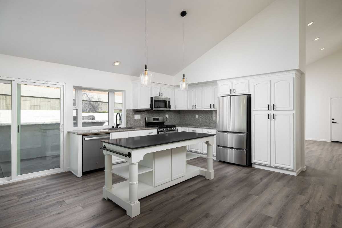 Brad Feldman Group Top Laguna Hills Realtor 24871 Overland Dr web 05