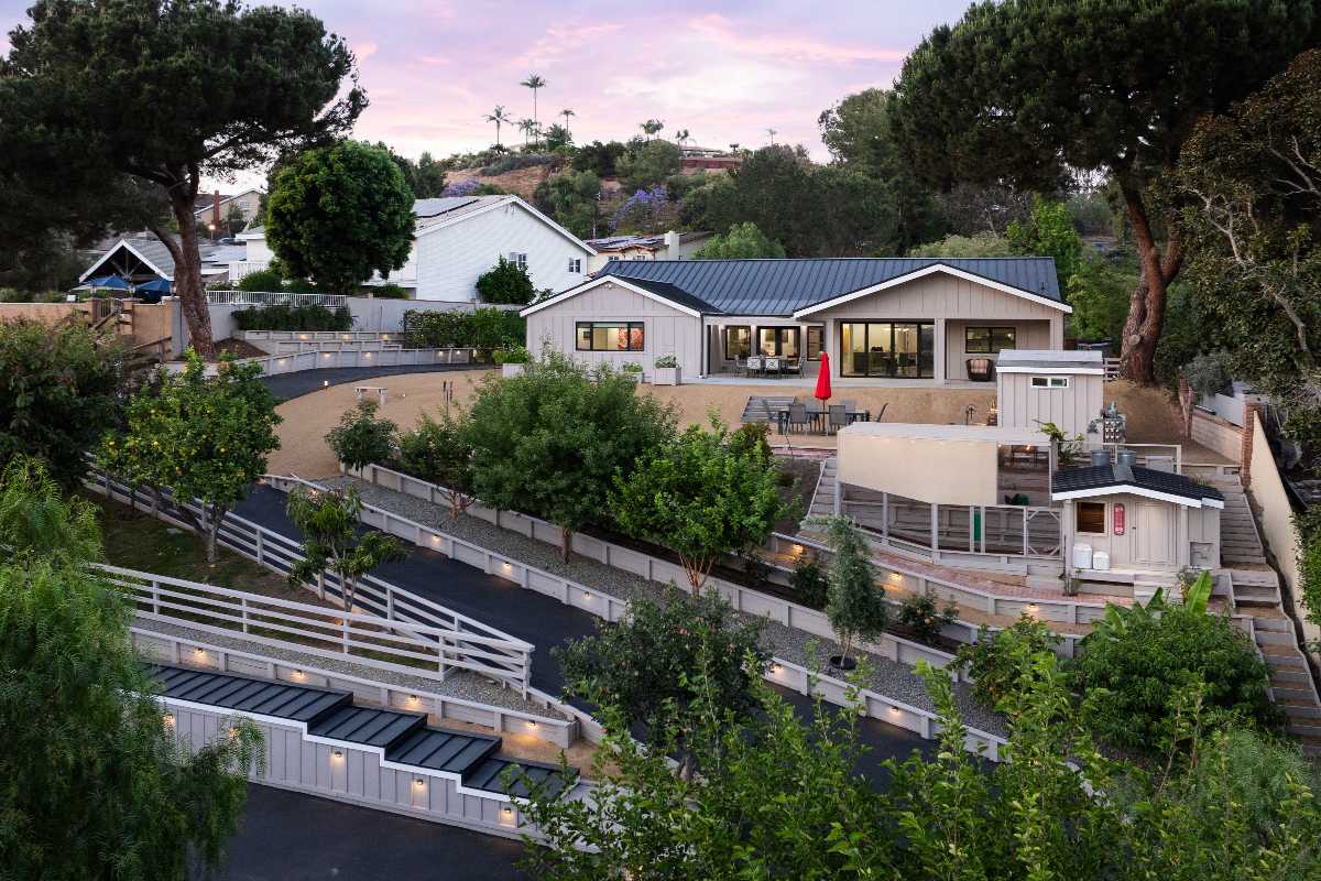 Brad Feldman Group Top Laguna Hills Realtor 24852 Buckboard Ln web 02