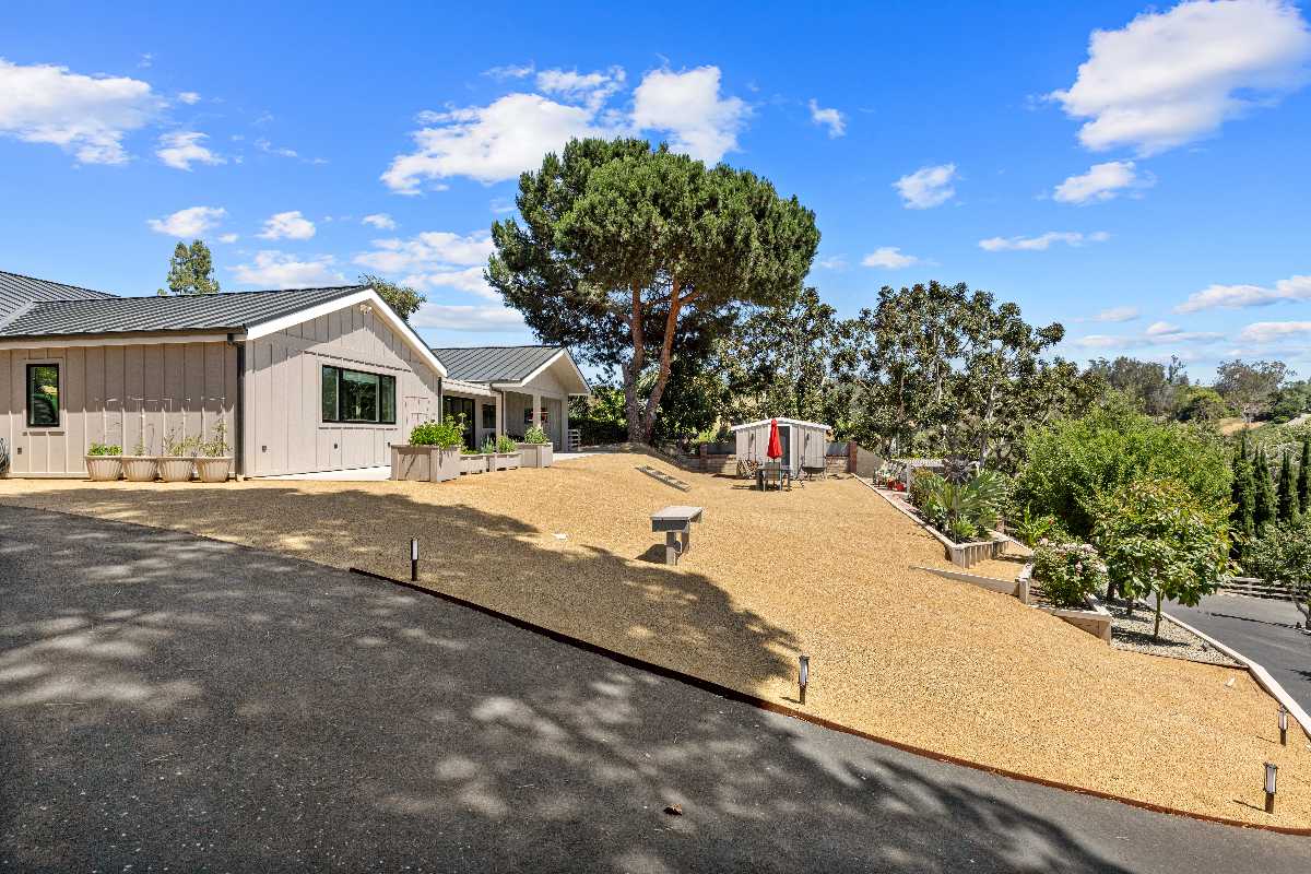 Brad Feldman Group Top Laguna Hills Realtor 24852 Buckboard Ln web 38