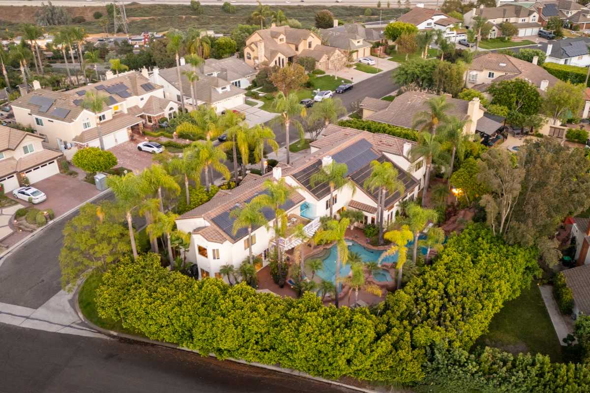 Brad Feldman Group Top Laguna Hills Realtor 26041 Spur Branch Ln web 04