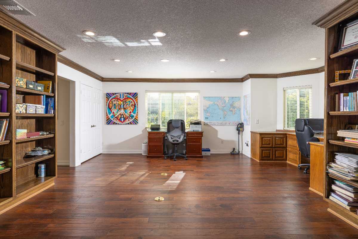 Brad Feldman Group Top Laguna Hills Realtor 26041 Spur Branch Ln web 19