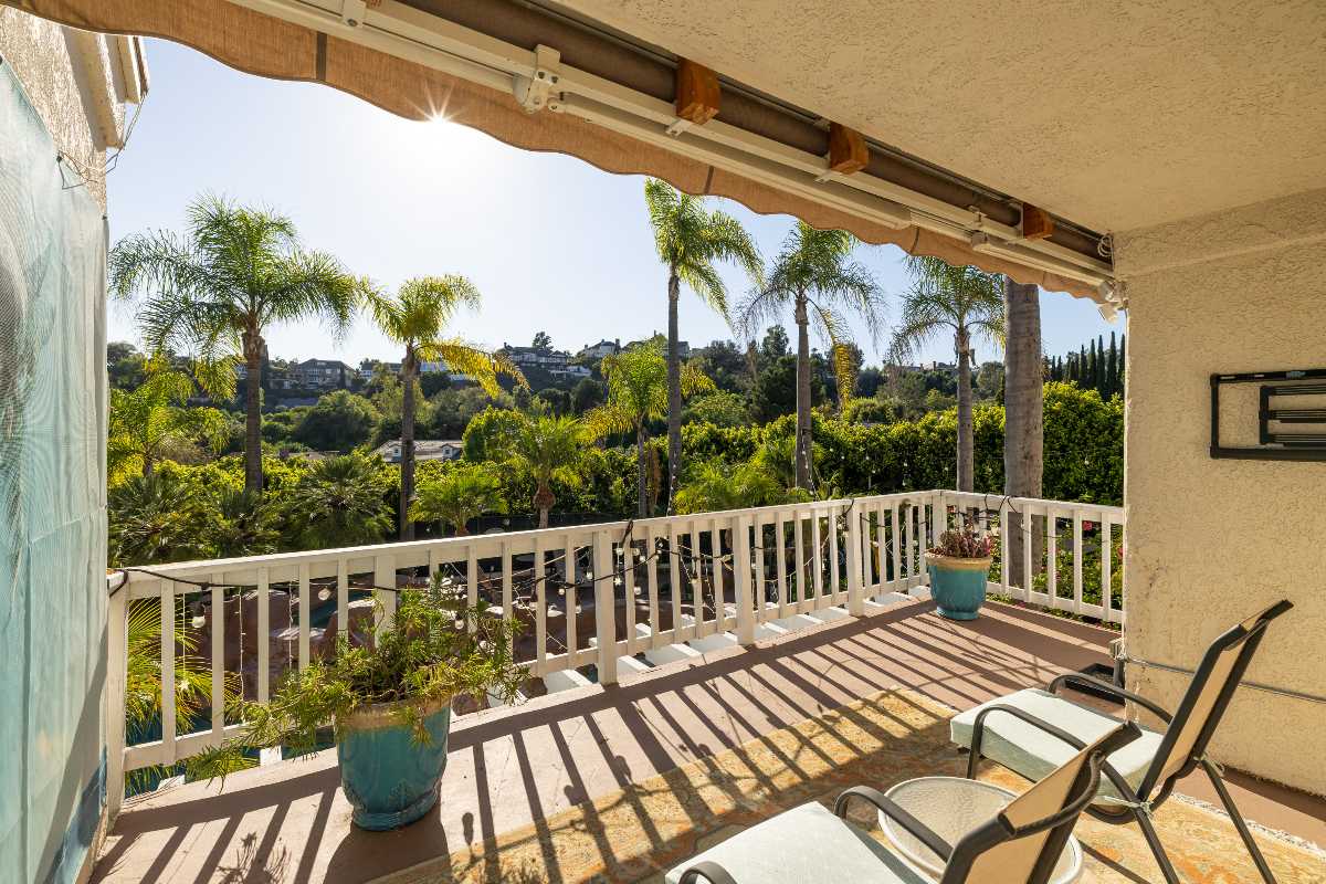 Brad Feldman Group Top Laguna Hills Realtor 26041 Spur Branch Ln web 23