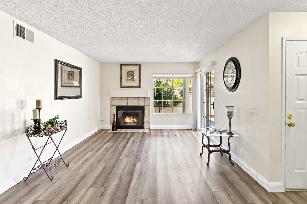 Brad Feldman Group Top Laguna Hills Realtor 26572 Las Palmas Unit 2 web 03