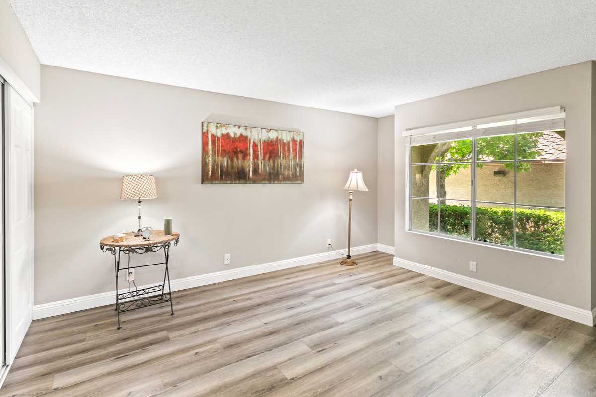 Brad Feldman Group Top Laguna Hills Realtor 26572 Las Palmas Unit 2 web 14