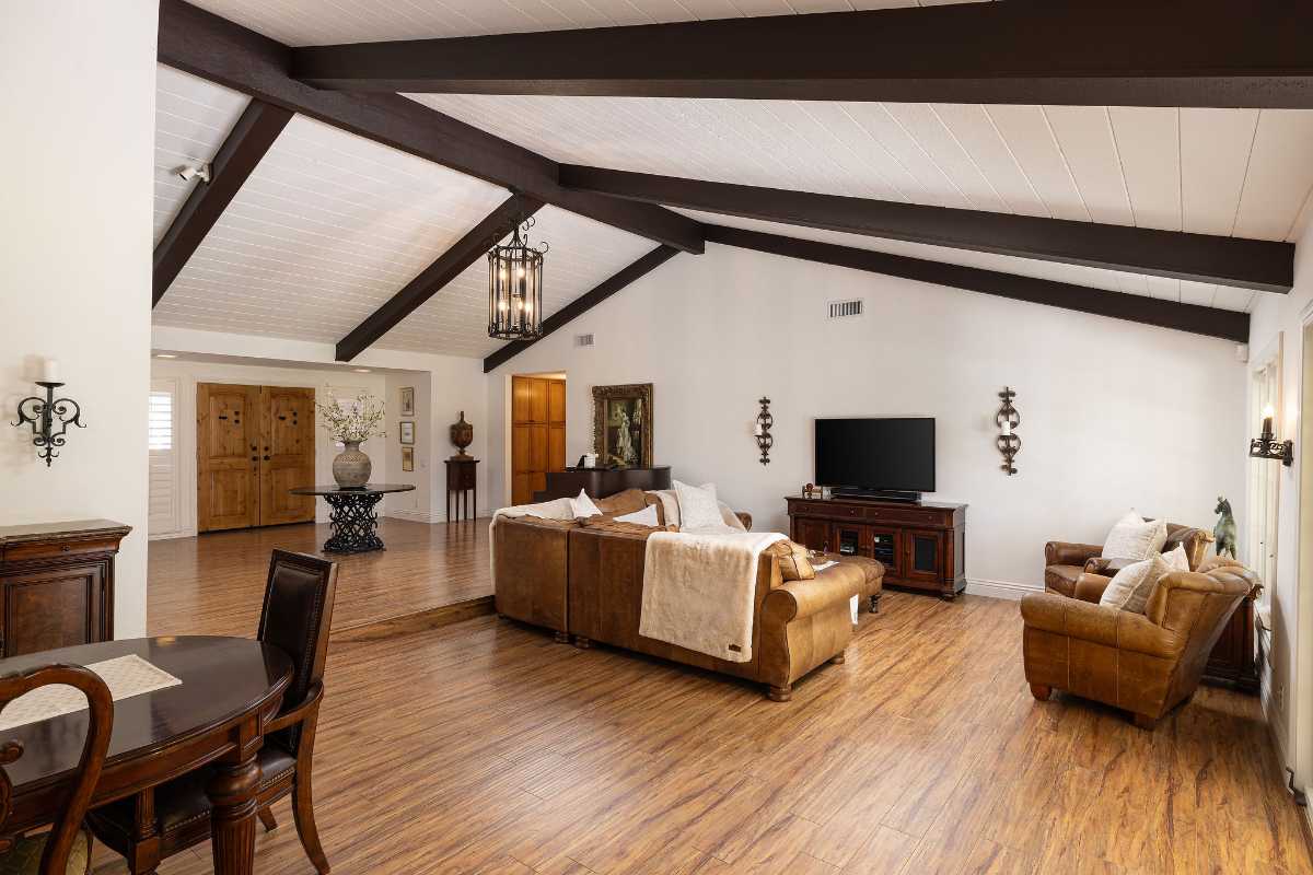 Brad Feldman Group Top Laguna Hills Realtor 24972 Buckboard Ln web 07