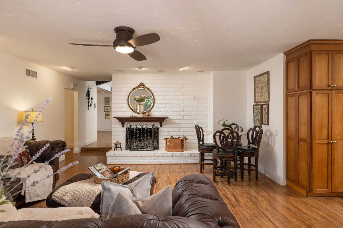 Brad Feldman Group Top Laguna Hills Realtor 24972 Buckboard Ln web 11