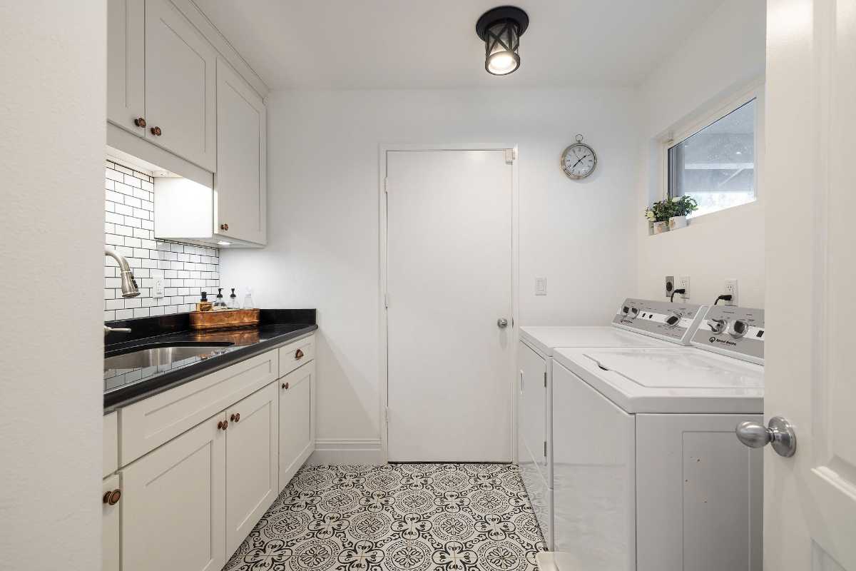 Brad Feldman Group Top Laguna Hills Realtor 24972 Buckboard Ln web 22