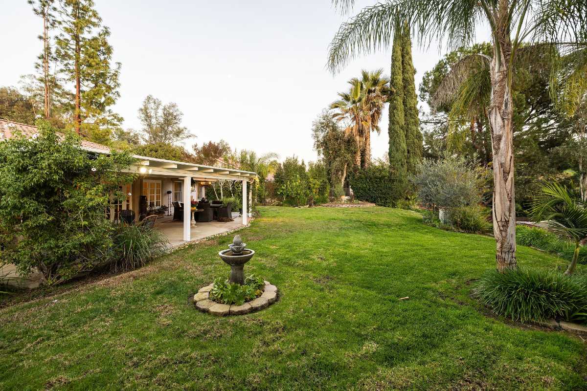 Brad Feldman Group Top Laguna Hills Realtor 24972 Buckboard Ln web 27