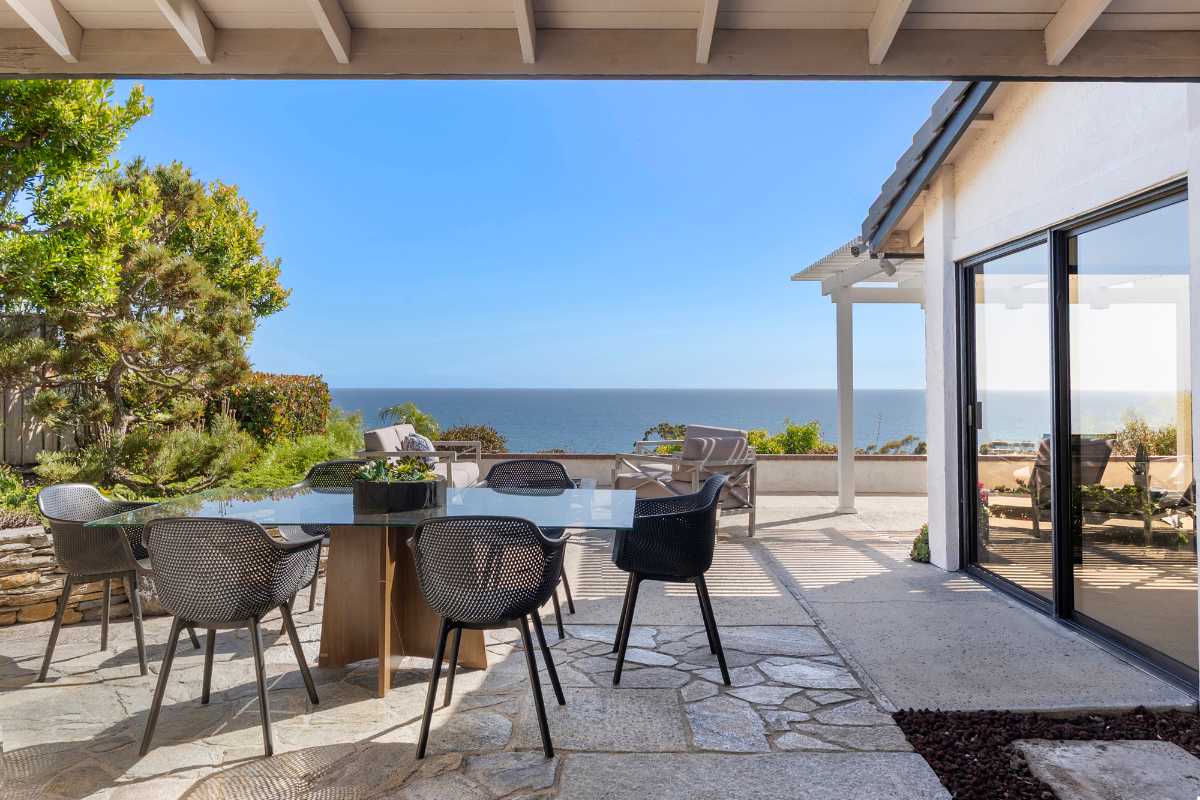 Brad Feldman Group Top Dana Point Realtor 32687 Caspian Sea Dr web 12