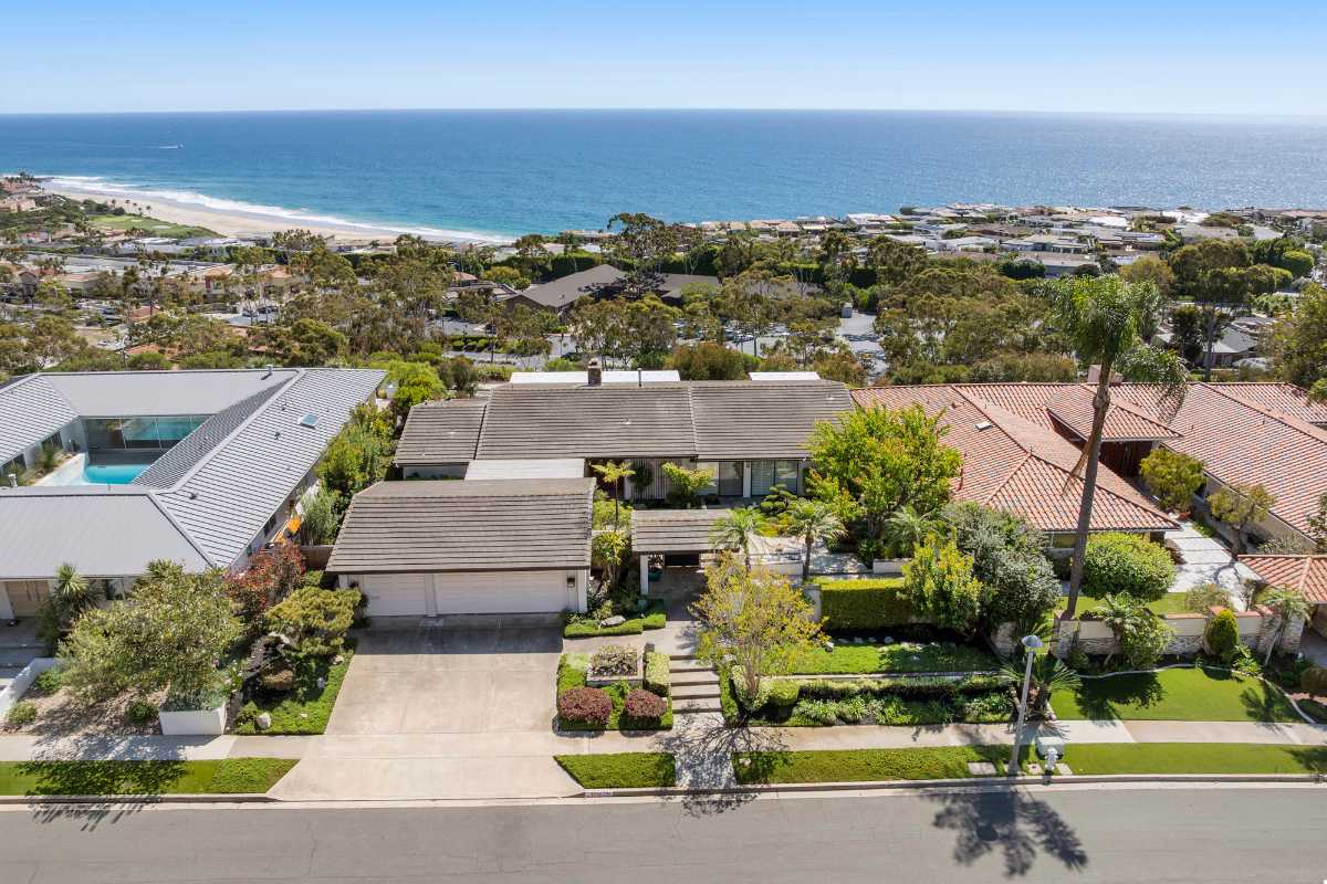 Brad Feldman Group Top Dana Point Realtor 32687 Caspian Sea Dr web 31