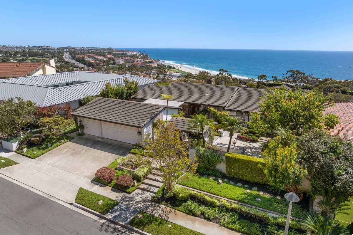 Brad Feldman Group Top Dana Point Realtor 32687 Caspian Sea Dr web 33