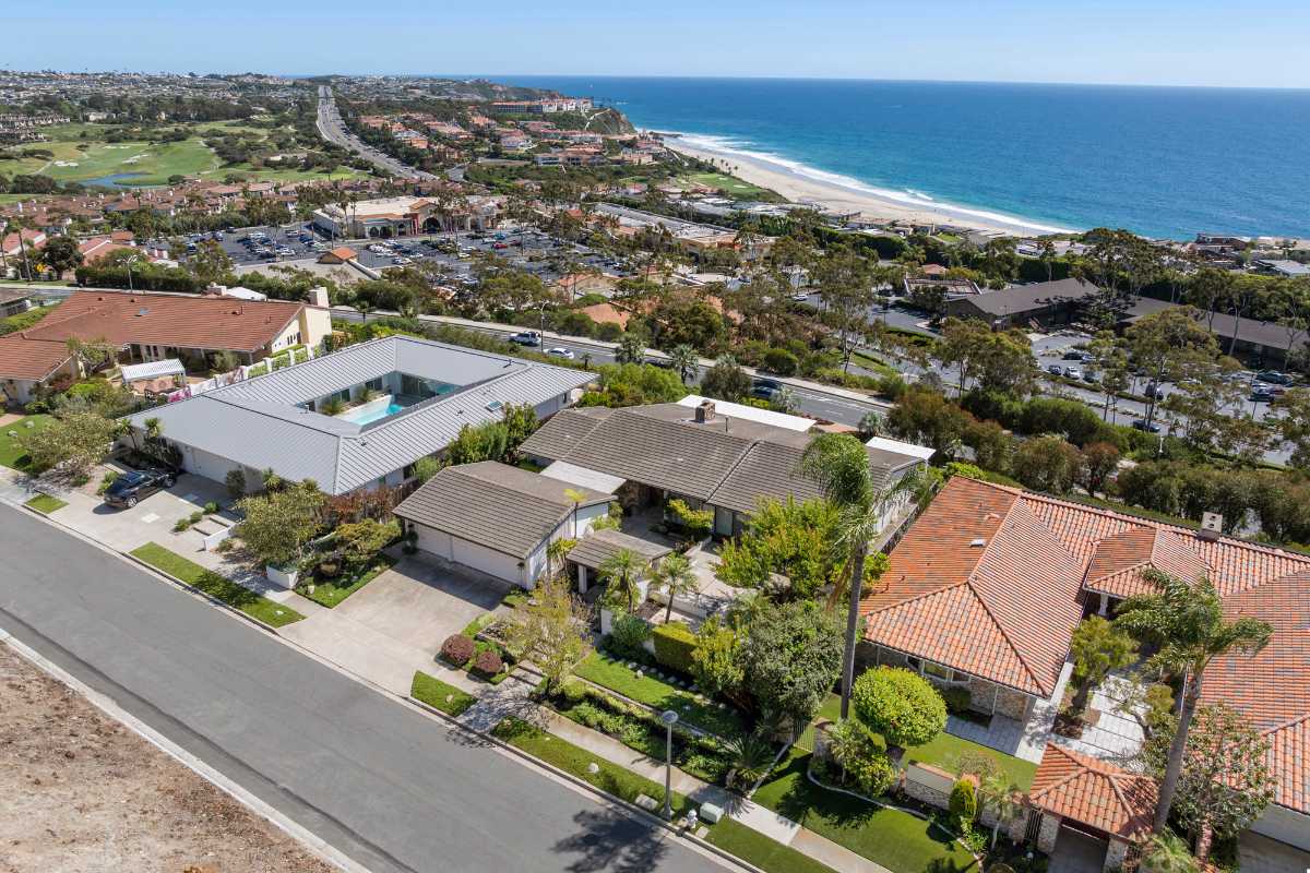 Brad Feldman Group Top Dana Point Realtor 32687 Caspian Sea Dr web 34