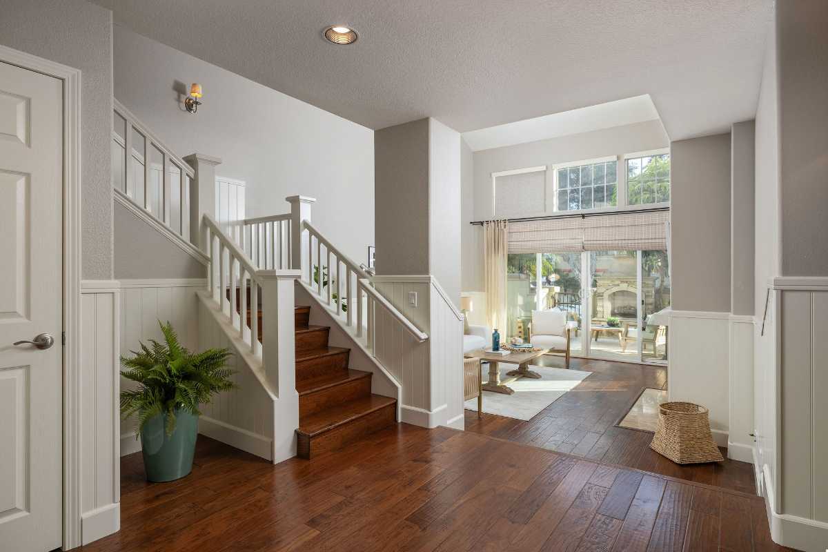 Brad Feldman Group Top Huntington Beach Realtor 513 Pierside Circle web 03