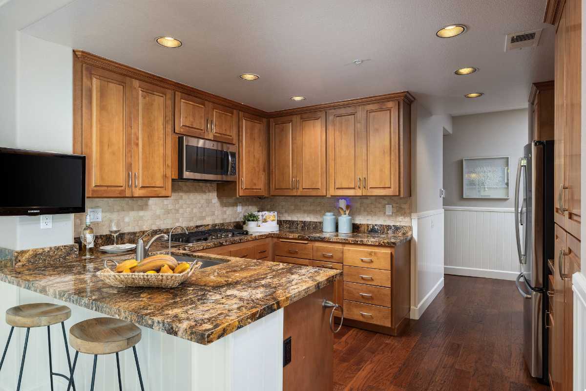 Brad Feldman Group Top Huntington Beach Realtor 513 Pierside Circle web 09