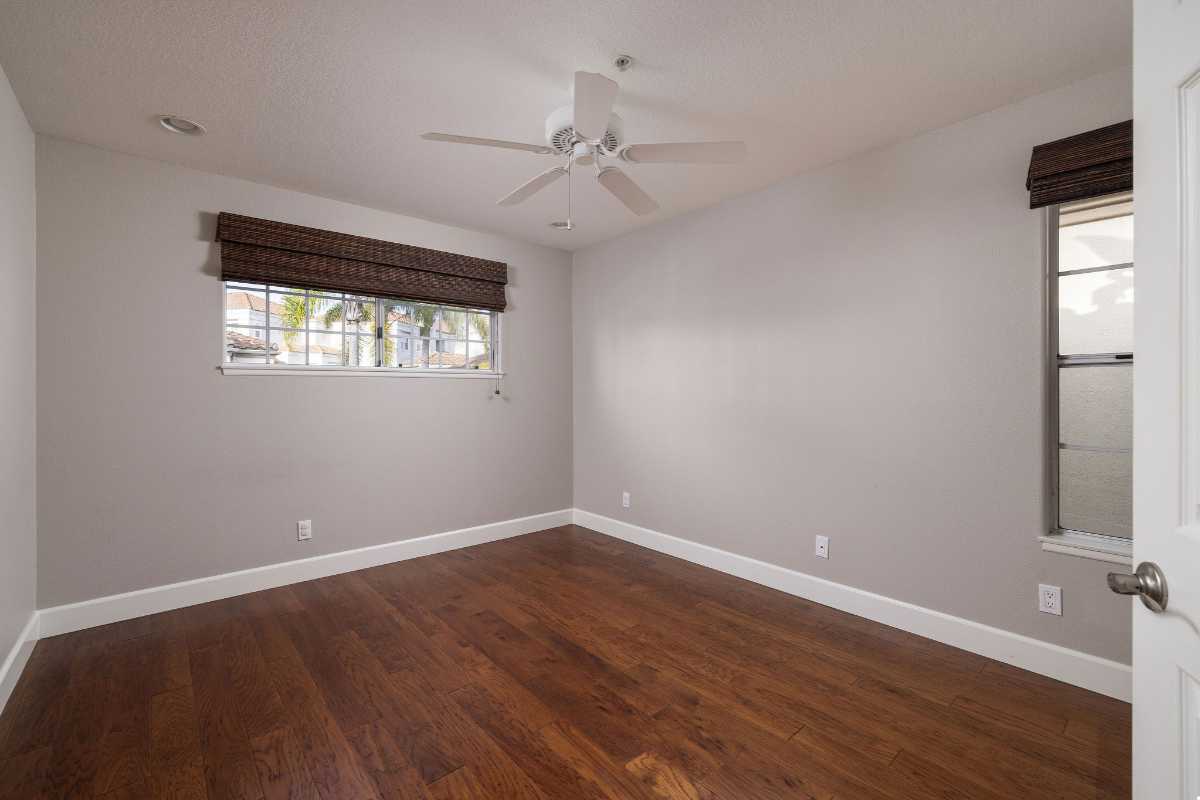 Brad Feldman Group Top Huntington Beach Realtor 513 Pierside Circle web 25